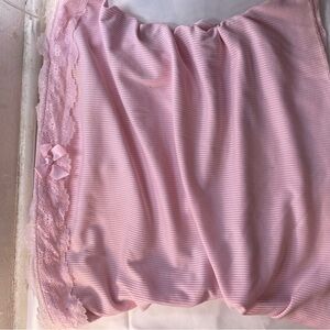 SHEIN Pink Lace Trim Crop Top